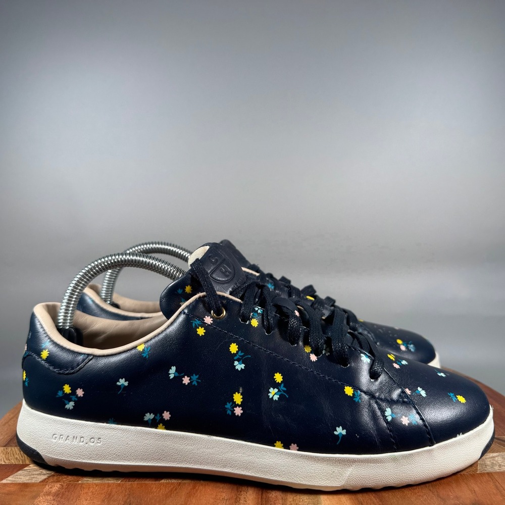Cole Haan GrandPro Tennis Navy Blue Floral Leather Sneakers W09485 Womens 9.5 B